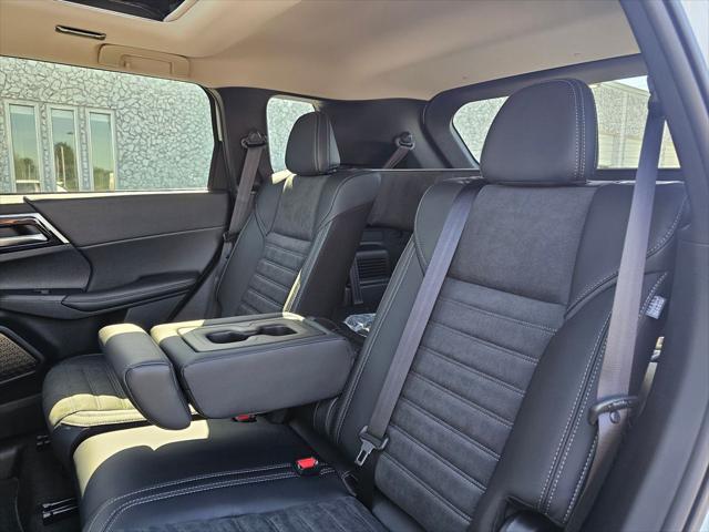 2026 Mitsubishi Outlander PHEV SE S-AWC