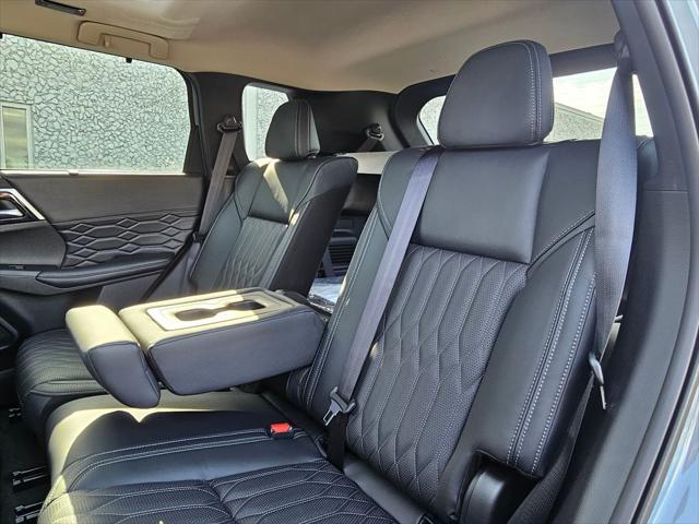 2026 Mitsubishi Outlander PHEV SEL S-AWC