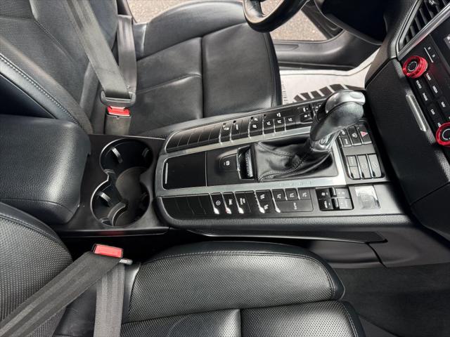 2017 Porsche Macan Sport Utility 4D