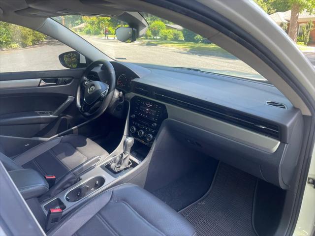 2020 Volkswagen Passat 2.0T SE