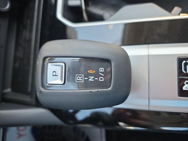2026 Mitsubishi Outlander PHEV SEL S-AWC