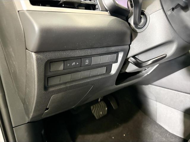 2026 Mitsubishi Outlander LE 1.5T 2WD