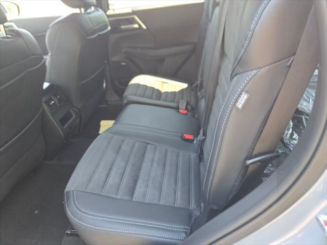 2026 Mitsubishi Outlander PHEV SE S-AWC