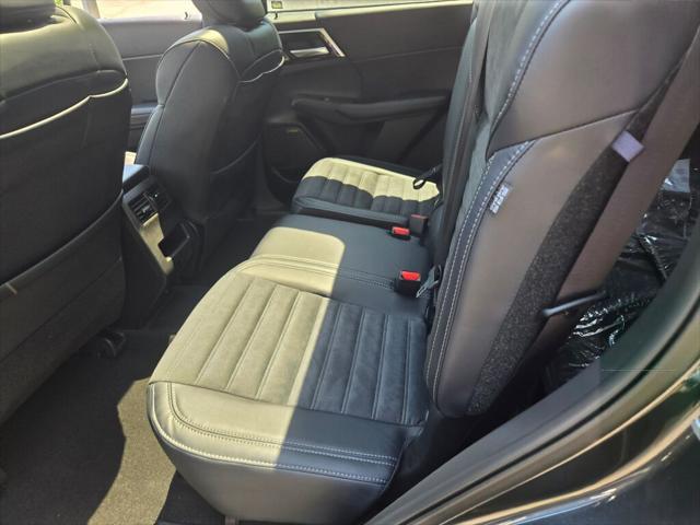 2026 Mitsubishi Outlander PHEV SE S-AWC