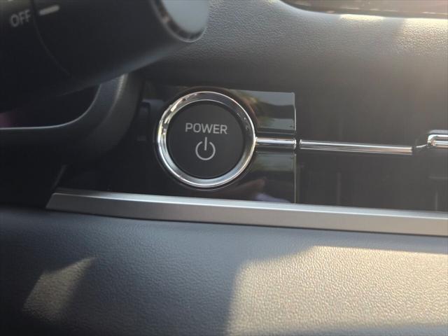 2026 Mitsubishi Outlander PHEV SE S-AWC