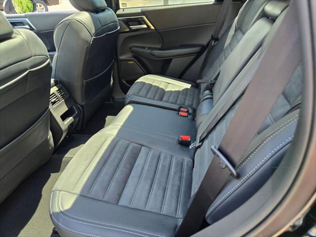 2026 Mitsubishi Outlander PHEV SE S-AWC