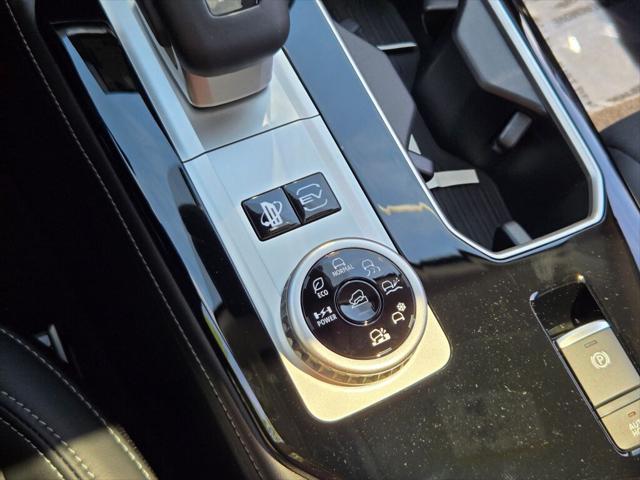 2026 Mitsubishi Outlander PHEV SE S-AWC