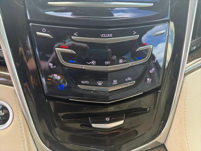 2020 Cadillac Escalade 4WD Premium Luxury