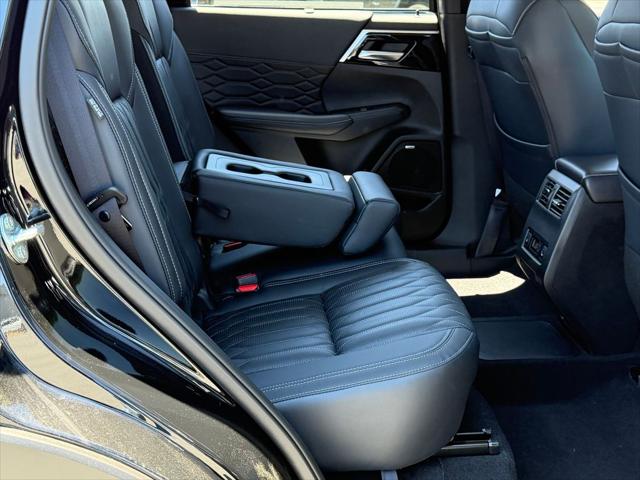 2026 Mitsubishi Outlander PHEV SEL S-AWC