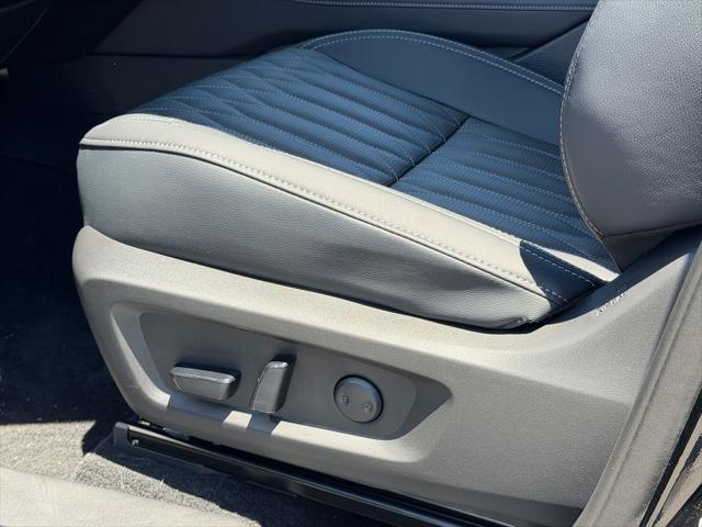 2026 Mitsubishi Outlander PHEV SEL S-AWC