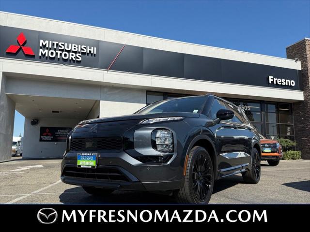 2026 Mitsubishi Outlander BLACK EDITION 2WD for sale in Fresno, CA