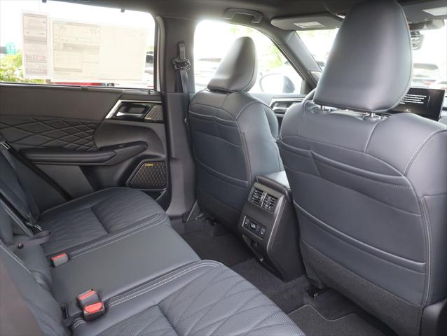 2026 Mitsubishi Outlander BLACK EDITION S-AWC