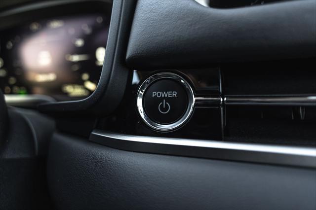 2026 Mitsubishi Outlander PHEV SE S-AWC