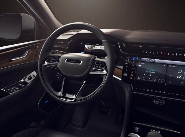 2026 Jeep Grand Cherokee L Grand Cherokee Summit 4x4