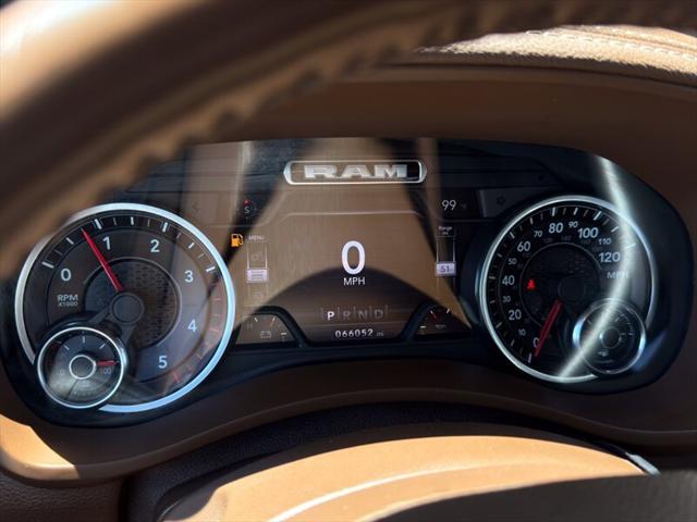 2020 Ram 3500 Laramie Crew Cab 4x4 8' Box