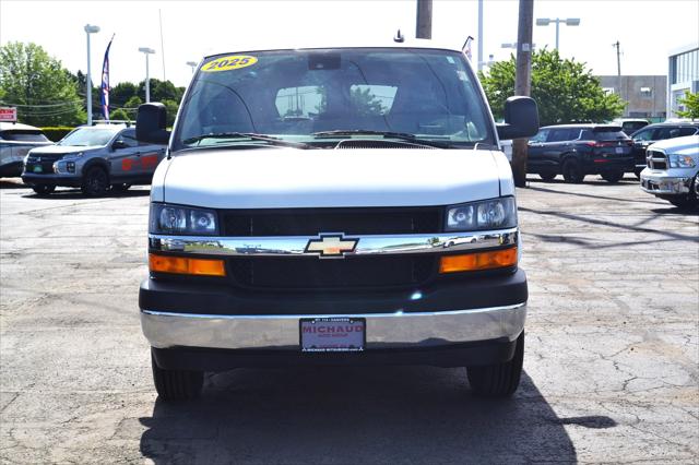 2025 Chevrolet Express Passenger RWD 3500 Extended Wheelbase LT