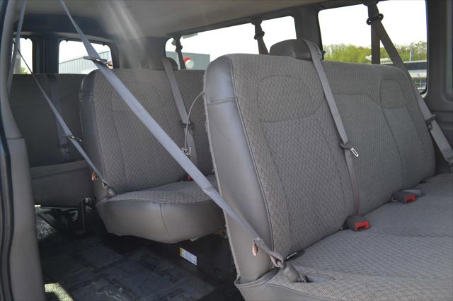 2025 Chevrolet Express Passenger RWD 3500 Extended Wheelbase LT
