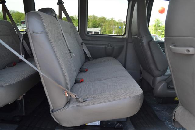 2025 Chevrolet Express Passenger RWD 3500 Extended Wheelbase LT