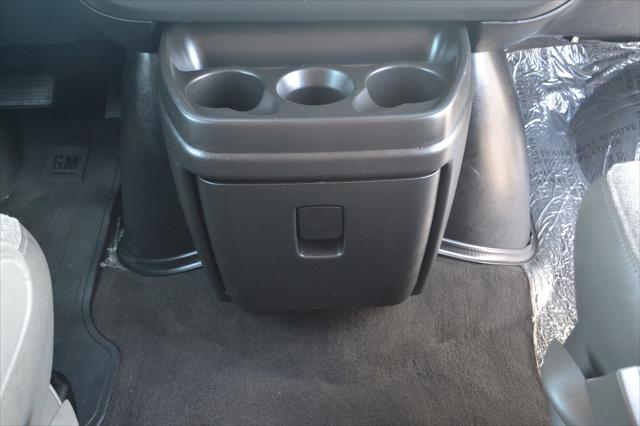 2025 Chevrolet Express Passenger RWD 3500 Extended Wheelbase LT