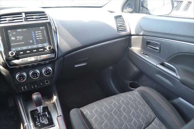 2025 Mitsubishi Outlander Sport 2.0 LE AWC