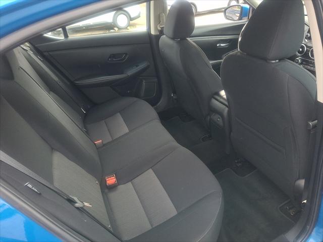 2024 Nissan Sentra SV Xtronic CVT