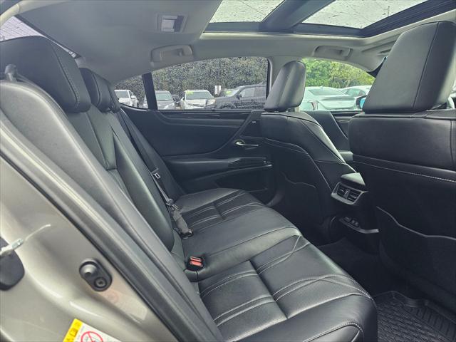 2019 Lexus ES 350 Base