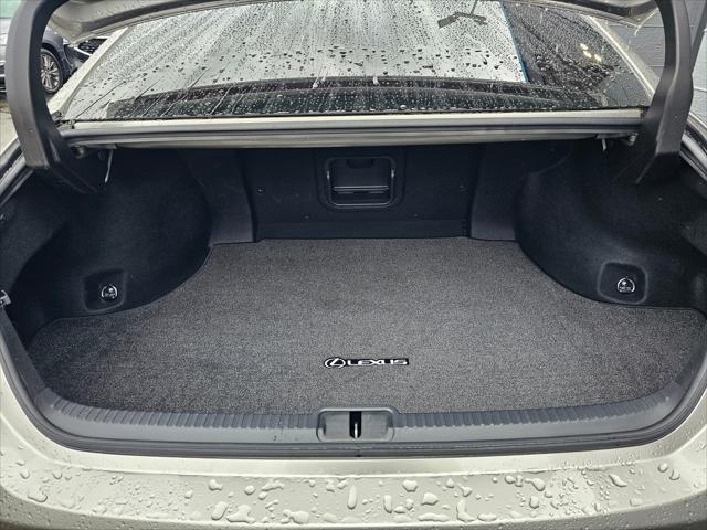 2019 Lexus ES 350 Base