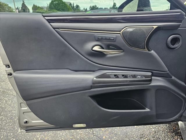 2019 Lexus ES 350 Base