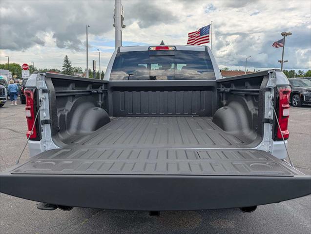 2026 Ram 1500 Laramie Crew Cab 4x4 64 Box