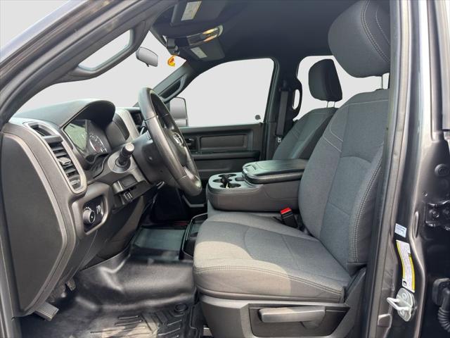 2024 Ram 3500 Tradesman Crew Cab 4x4 6'4" Box