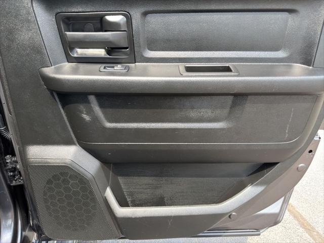 2024 Ram 3500 Tradesman Crew Cab 4x4 6'4" Box