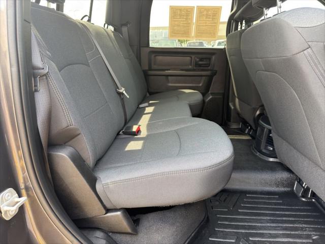 2024 Ram 3500 Tradesman Crew Cab 4x4 6'4" Box