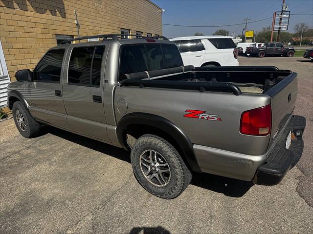 2002 Chevrolet S-10 LS