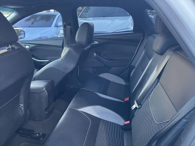 2016 Ford Focus ST 4dr Hatchback