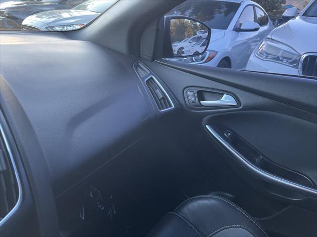 2016 Ford Focus ST 4dr Hatchback