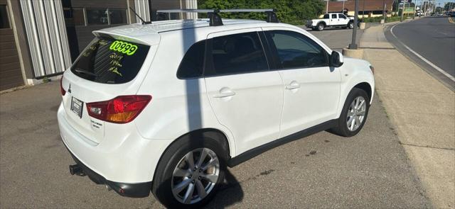 2014 Mitsubishi Outlander Sport SE