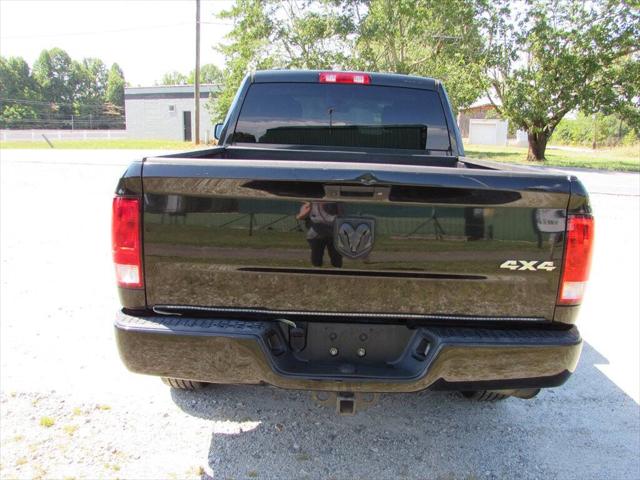 2018 Ram 1500 Express Quad Cab 4x4 6'4" Box