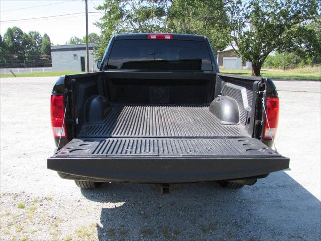 2018 Ram 1500 Express Quad Cab 4x4 6'4" Box