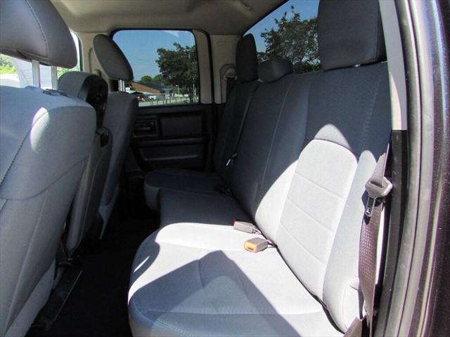 2018 Ram 1500 Express Quad Cab 4x4 6'4" Box