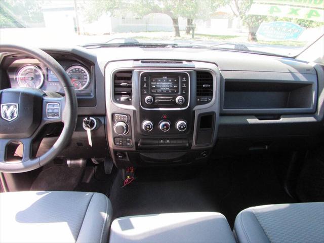2018 Ram 1500 Express Quad Cab 4x4 6'4" Box