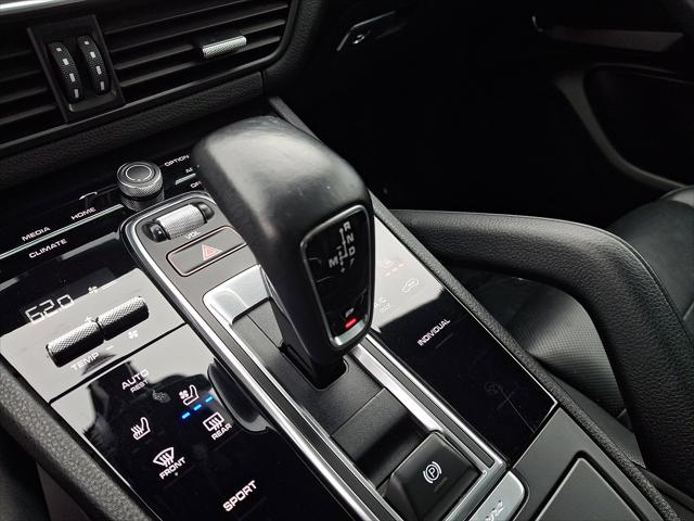 2021 Porsche Cayenne Base