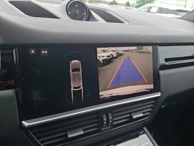 2021 Porsche Cayenne Base