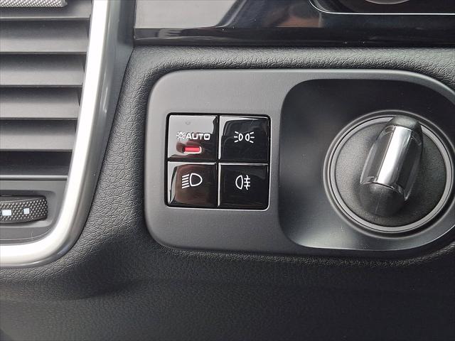 2021 Porsche Cayenne Base