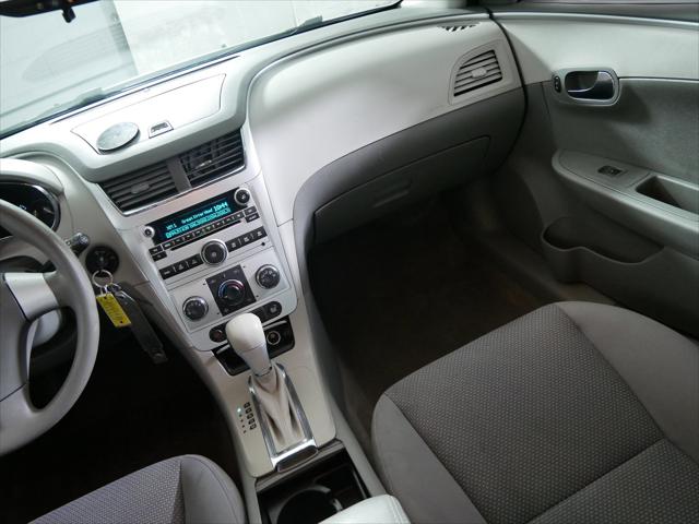 2011 Chevrolet Malibu LS