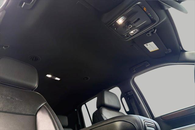 2025 GMC Yukon XL 4WD Denali