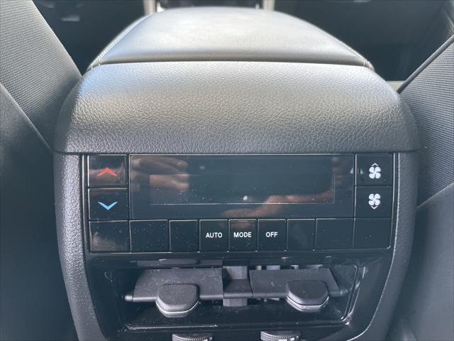 2025 Jeep Grand Cherokee L Altitude X 4x4