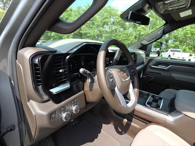 2026 GMC Sierra 2500HD Crew Cab, Standard Bed, SLT, 4WD