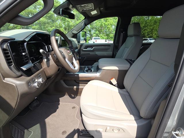 2026 GMC Sierra 2500HD Crew Cab, Standard Bed, SLT, 4WD