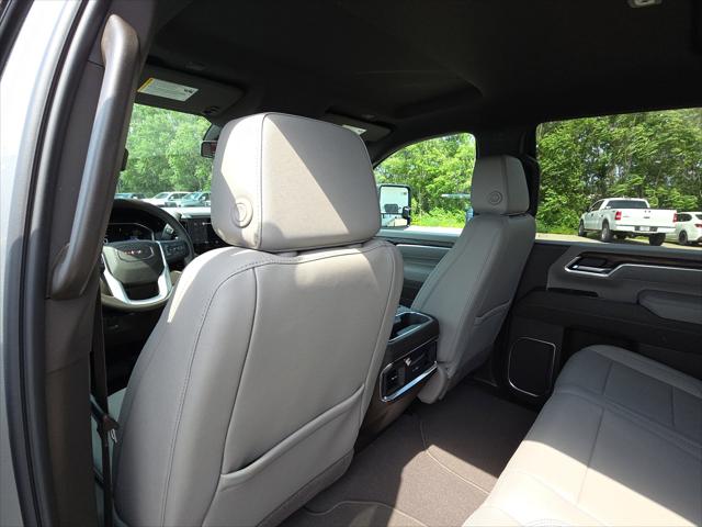 2026 GMC Sierra 2500HD Crew Cab, Standard Bed, SLT, 4WD