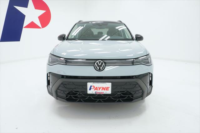 2026 Volkswagen Taos SE Black